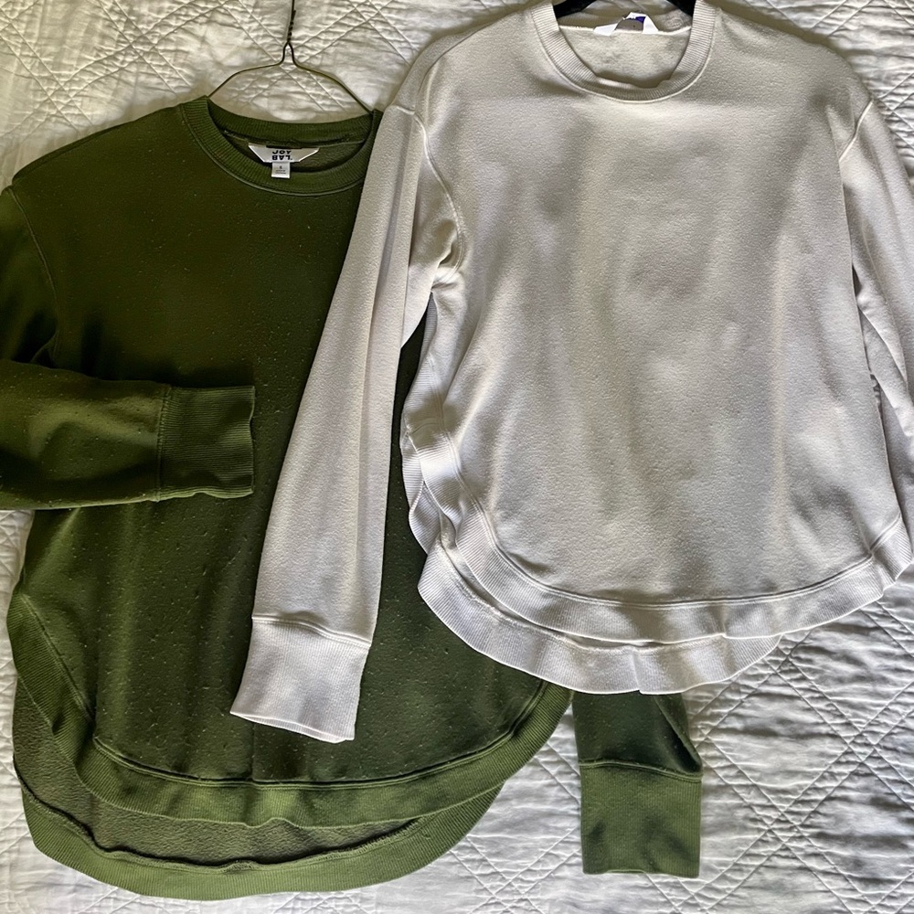 Joylab crewneck pullover sweatshirt scalloped ribbed hem womens size small